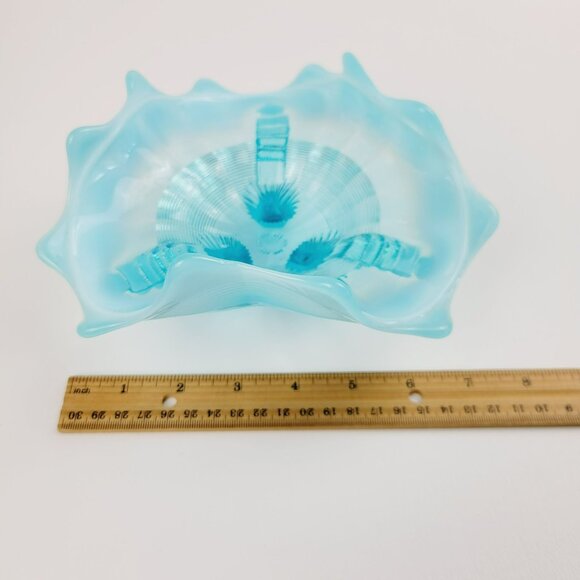 Vintage Northwood Klondyke Blue Opalescent 3-Toed Footed Triangular Bowl Dish - Picture 9 of 10